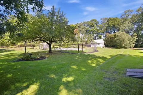 Exterior - 35 Forest St, Stoneham, MA 02180 photo 8 of 9