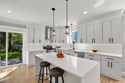 Kitchen - 91 High, Upton, MA 01568 photo 2 of 7