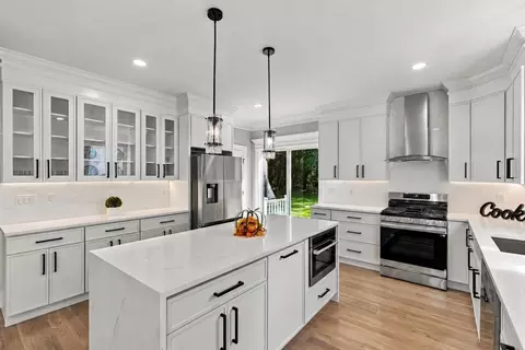 Kitchen - 91 High, Upton, MA 01568 photo 3 of 7