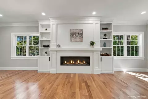 Living - 91 High, Upton, MA 01568 photo 6 of 11