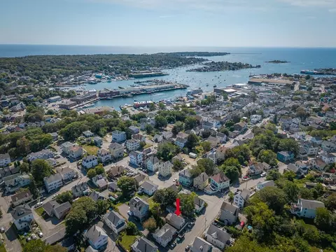 3 Sadler St, Gloucester, MA 01930 photo 6