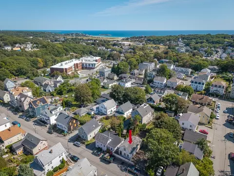 3 Sadler St, Gloucester, MA 01930 photo 2