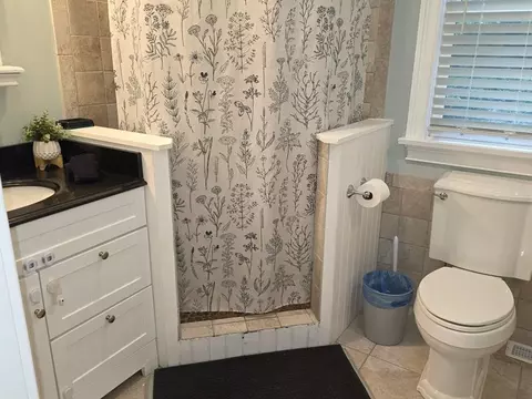 Bath - 55 Deerfield Rd, Osterville, MA 02655 photo 2 of 4