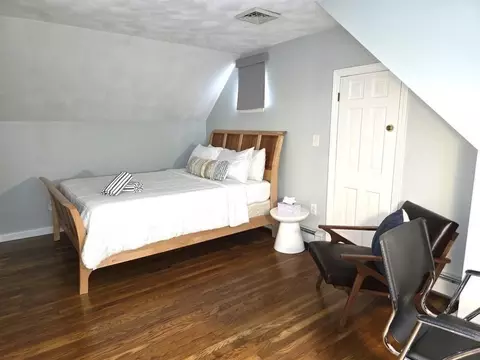 Bedroom - 55 Deerfield Rd, Osterville, MA 02655 photo 4 of 6