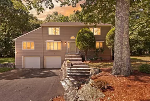 Exterior - 109 Hampton Rd, Sharon, MA 02067 photo 5 of 5