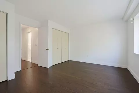 Bedroom - 4 Summit Dr #001, Reading, MA 01867 photo 1 of 6