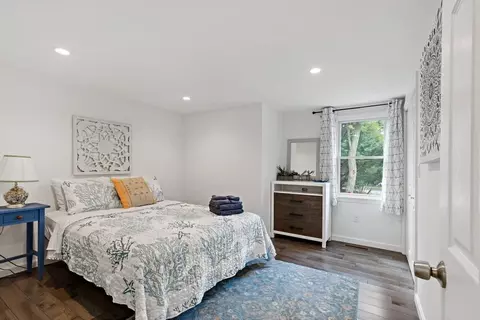 Bedroom - 720 Massasoit Rd, Eastham, MA 02642 photo 3 of 4