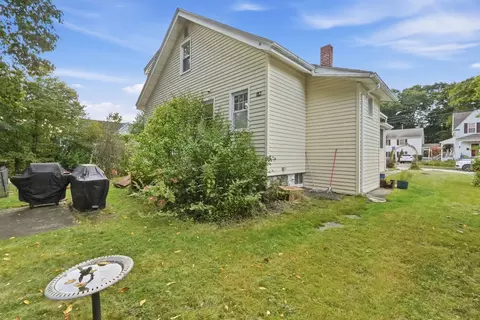 Exterior - 55 Clover St, Worcester, MA 01603 photo 6 of 7