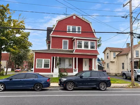 1412 Dwight St, Holyoke, MA 01040