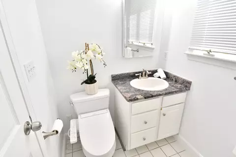 Bath - 231 Fuller St, Brookline, MA 02446 photo 3 of 4