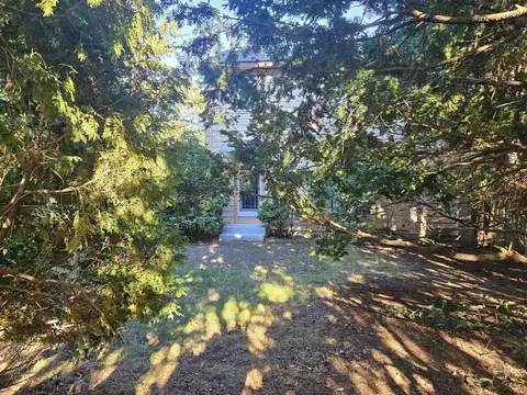 Exterior - 15 Eliot Rd #15, Needham, MA 02492 photo 6 of 7
