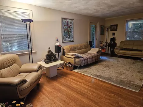 Living - 15 Eliot Rd #15, Needham, MA 02492 photo 4 of 4