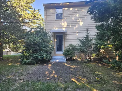 Exterior - 15 Eliot Rd #15, Needham, MA 02492 photo 5 of 7