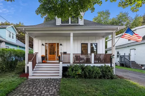 197 Brookside Pkwy, Medford, MA 02155