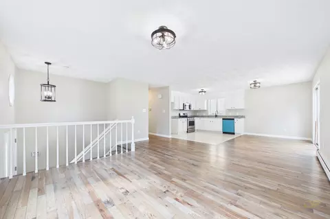 Living - 102 Vestal St, Fall River, MA 02720 photo 4 of 10