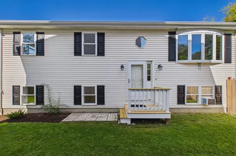Exterior - 102 Vestal St, Fall River, MA 02720 photo 2 of 5