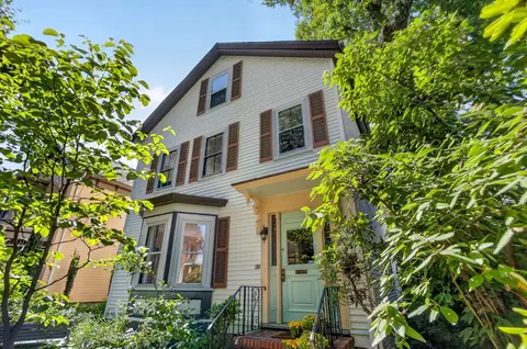 38 Holbrook St, Jamaica Plain, MA 02130