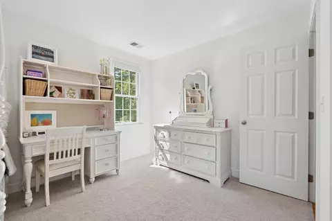 Bedroom - 7 Sylvan Dr, Stow, MA 01775 photo 3 of 6