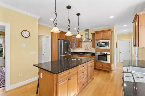 Kitchen - 7 Sylvan Dr, Stow, MA 01775 photo 1 of 4