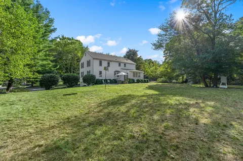 Exterior - 15 Presidents Rd, Hingham, MA 02043 photo 5 of 9