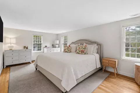 Bedroom - 15 Presidents Rd, Hingham, MA 02043 photo 1 of 5
