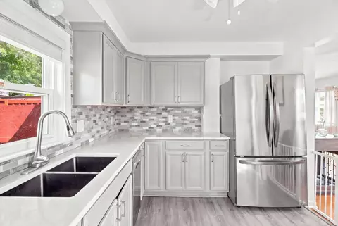 Kitchen - 166 Sandwich Rd, Wareham, MA 02571 photo 2 of 3
