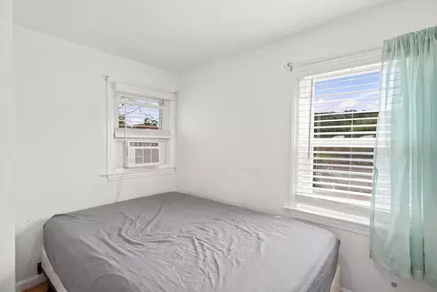 Bedroom - 166 Sandwich Rd, Wareham, MA 02571 photo 2 of 4