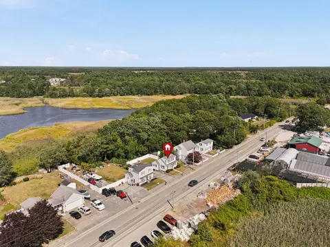 View/Area - 166 Sandwich Rd, Wareham, MA 02571 photo 4 of 5