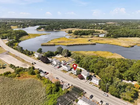 View/Area - 166 Sandwich Rd, Wareham, MA 02571 photo 3 of 5