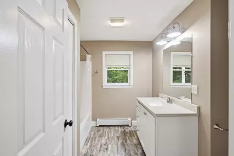 Bath - 108 Dunn Rd, Ashburnham, MA 01430 photo 1 of 3