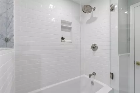 Bath - 14 Eugene Rd, Burlington, MA 01803 photo 3 of 5