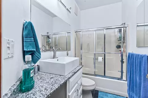 Bath - 28 Arlington Rd, Wareham, MA 02571 photo 2 of 4