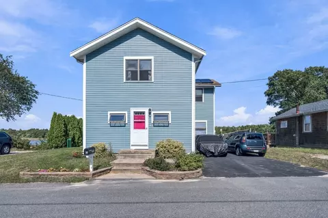 Exterior - 28 Arlington Rd, Wareham, MA 02571 photo 4 of 4