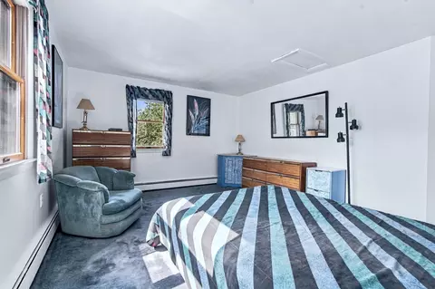 Bedroom - 28 Arlington Rd, Wareham, MA 02571 photo 3 of 8