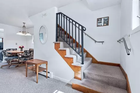 Entry Way - 28 Arlington Rd, Wareham, MA 02571 photo 1 of 2