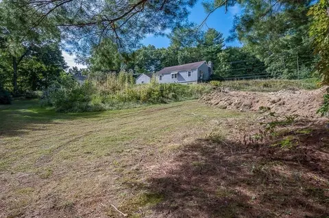 Exterior - 101 Barnett Rd, Sutton, MA 01590 photo 9 of 12