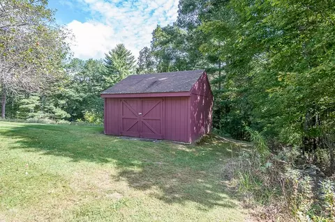 Exterior - 101 Barnett Rd, Sutton, MA 01590 photo 12 of 12