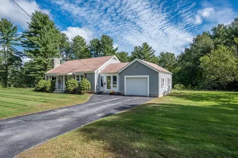 Exterior - 101 Barnett Rd, Sutton, MA 01590 photo 2 of 12