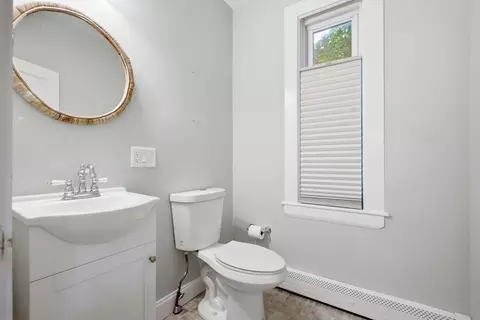 Bath - 10 Eaton St, Reading, MA 01867 photo 1 of 3