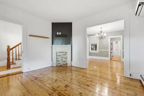 Living - 10 Eaton St, Reading, MA 01867 photo 1 of 4