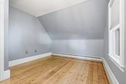 Bedroom - 10 Eaton St, Reading, MA 01867 photo 2 of 5