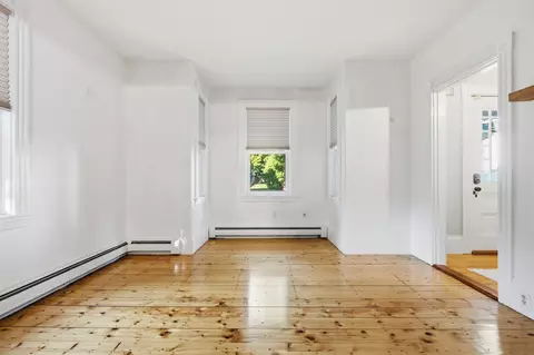 Living - 10 Eaton St, Reading, MA 01867 photo 4 of 4