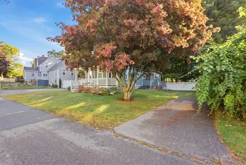 Exterior - 10 Eaton St, Reading, MA 01867 photo 4 of 10