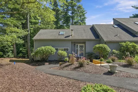 25 Trout Farm Ln #25, Duxbury, MA 02332