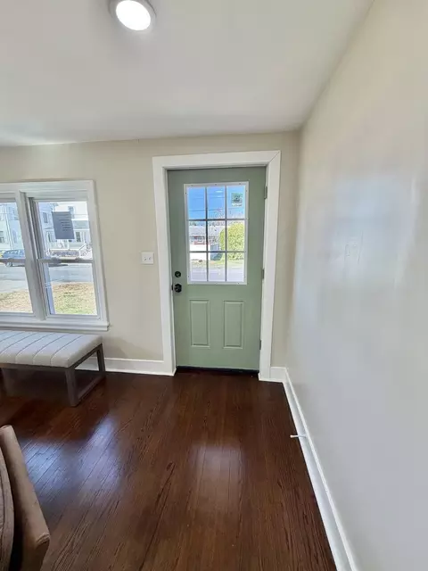 Entry Way - 26 Mt Tom Ave, Easthampton, MA 01027 photo 3 of 6