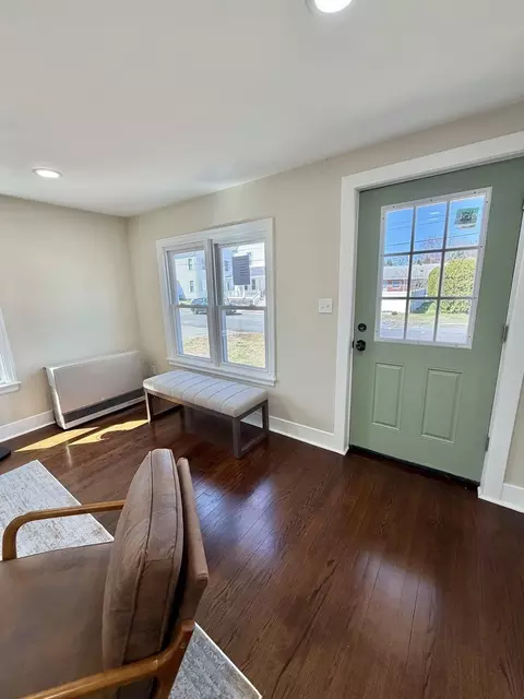 Entry Way - 26 Mt Tom Ave, Easthampton, MA 01027 photo 2 of 6