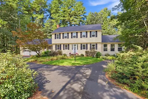 54 Carleton Rd, Carlisle, MA 01741