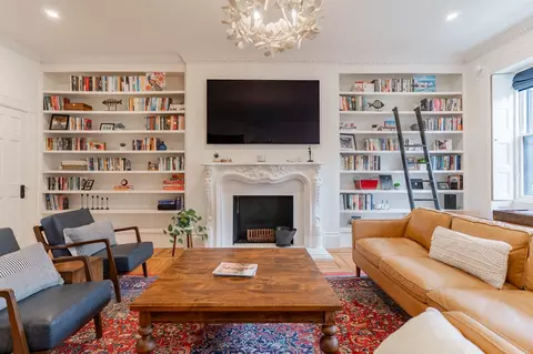 53 Mount Vernon St #3, Boston, MA 02108
