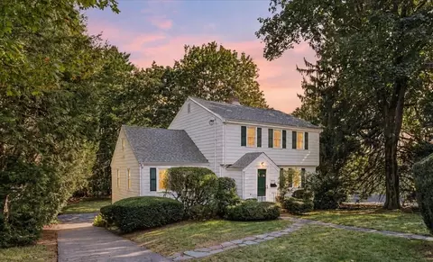 1036 High St, Westwood, MA 02090