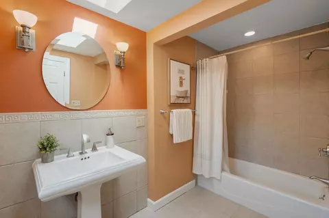 Bath - 139 Webster St, Needham, MA 02494 photo 1 of 3